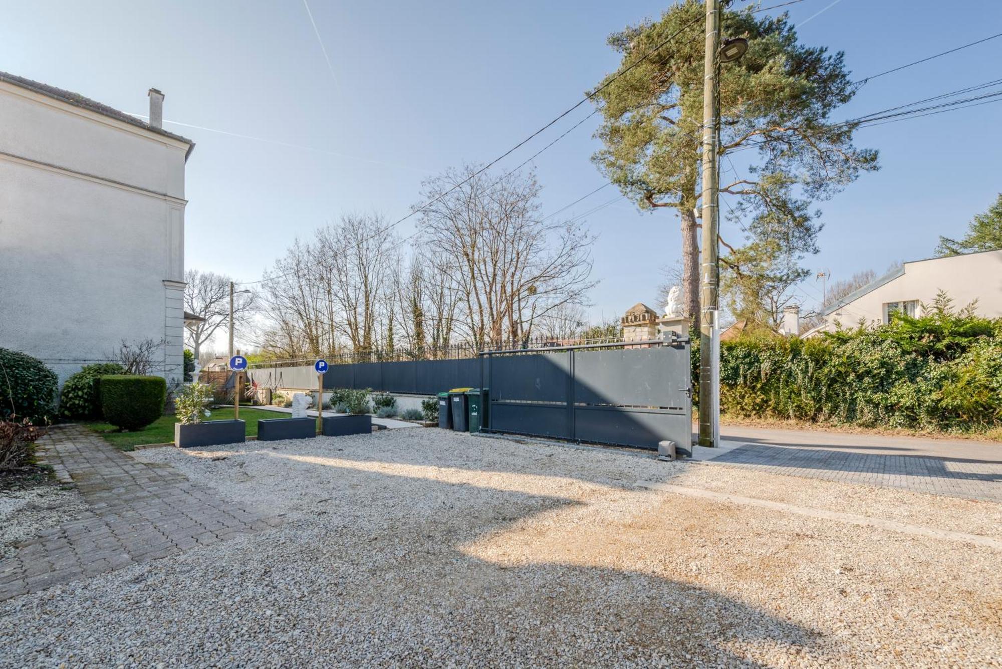 Jungle - Magnifique Appartement Avec Parking Prive - Paris-Disney & Cdg A 25 Minutes Pomponne Exterior foto